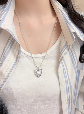 银色爱心星星吊坠项链女2026新款高级感百搭毛衣链抽拉式长款颈链
