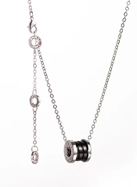 小蛮腰项链女小众设计感高级不褪色防过敏新款简约吊坠锁骨颈配饰