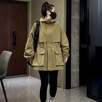 Windbreaker ແມ່ຍິງຂະຫນາດກາງຍາວ Loose Korean Style Ins Hooded ໃຫມ່ຂະຫນາດໃຫຍ່ Casual Workwear Embroidered Fat MM Spring and Autumn Jacket