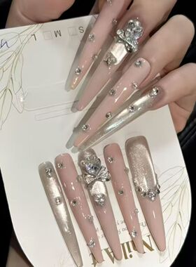 新款裸粉冰结重工高奢千金风爆闪华钻猫眼气质小众款纯手工美甲