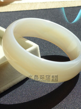 天然玛瑙手镯原色时尚百搭女款