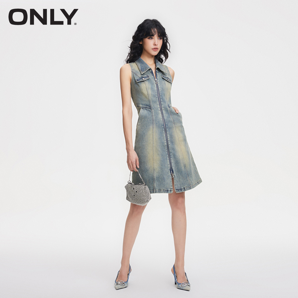 【热力裙】ONLY2024夏季新款复古时髦洗水翻领短款牛仔连衣裙女