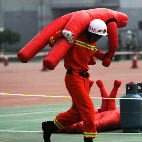 消防训练假人摔跤假人散打发泄人形沙袋MMA综合格斗消防训练皮人 - 图0