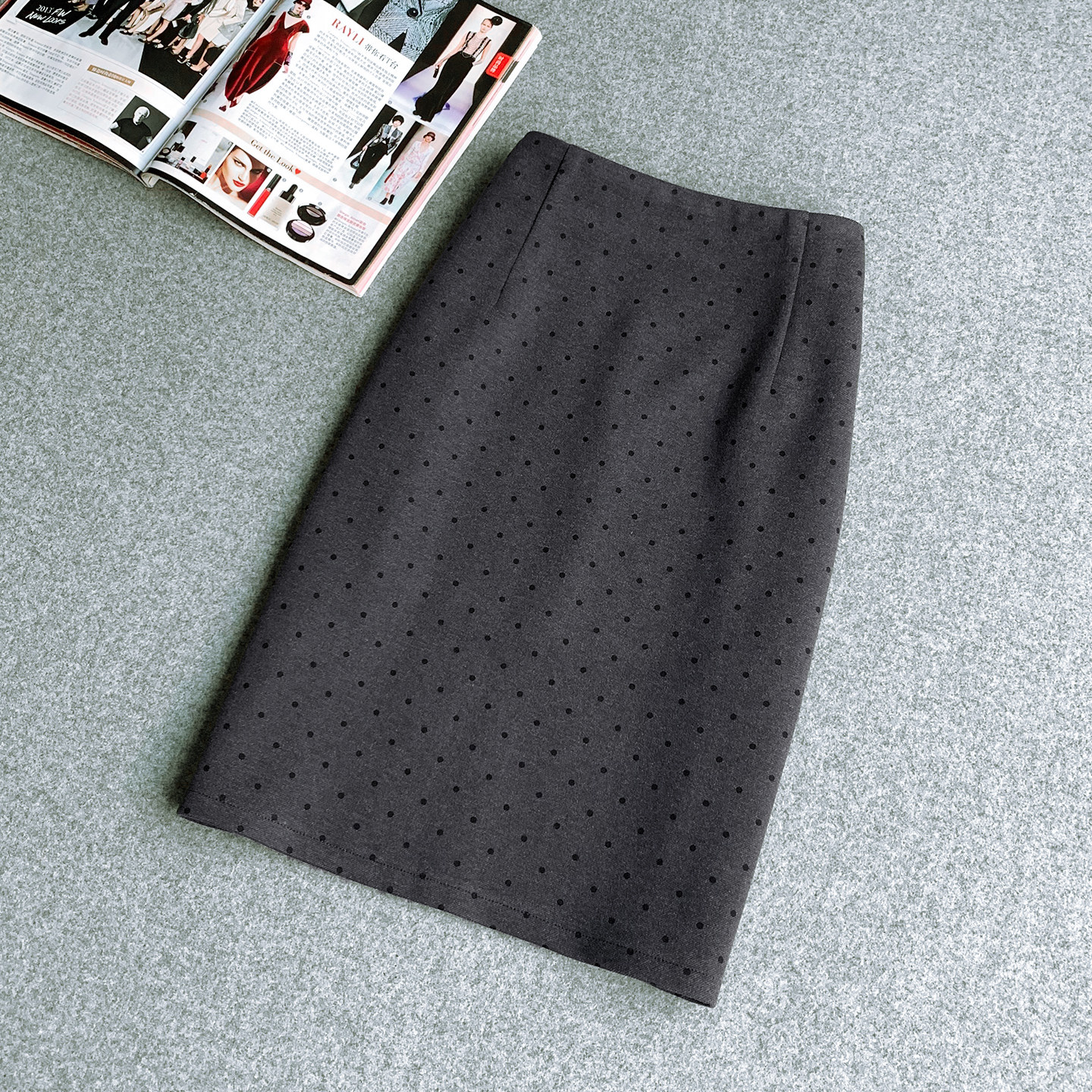 黑色波点毛呢半身裙女2025新款秋冬通勤高腰A字裙直筒包臀裙半裙,淘宝优惠券,粉丝福利购,淘宝优惠卷