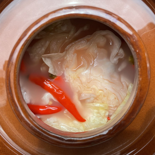 重庆酸辣泡菜卷心菜正宗老坛母水泡包菜莲花白开胃圆白菜四川泡菜 - 图0