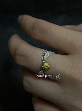 哈利波特周边 金色飞贼戒指 镀金戒指镶锆原创设计魔法宝物可调节