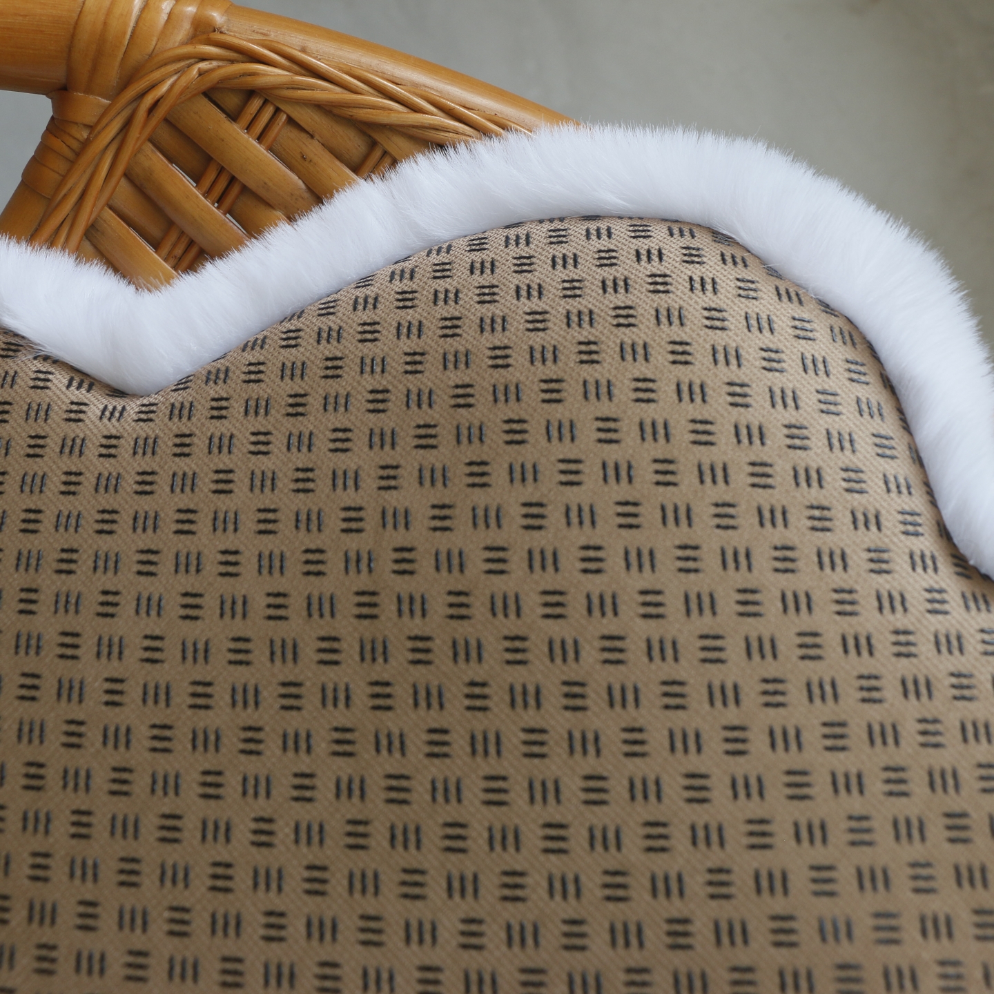 倚澳兔毛绒可爱猫爪椅子垫熊脚印沙发屁股坐垫电脑休闲椅凳子垫厚