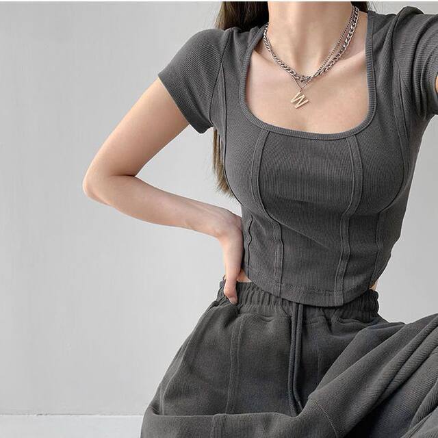 Hot Girl Pure Desire Fishbone U Neck Right Shoulder ເສື້ອຍືດແຂນສັ້ນສໍາລັບແມ່ຍິງ