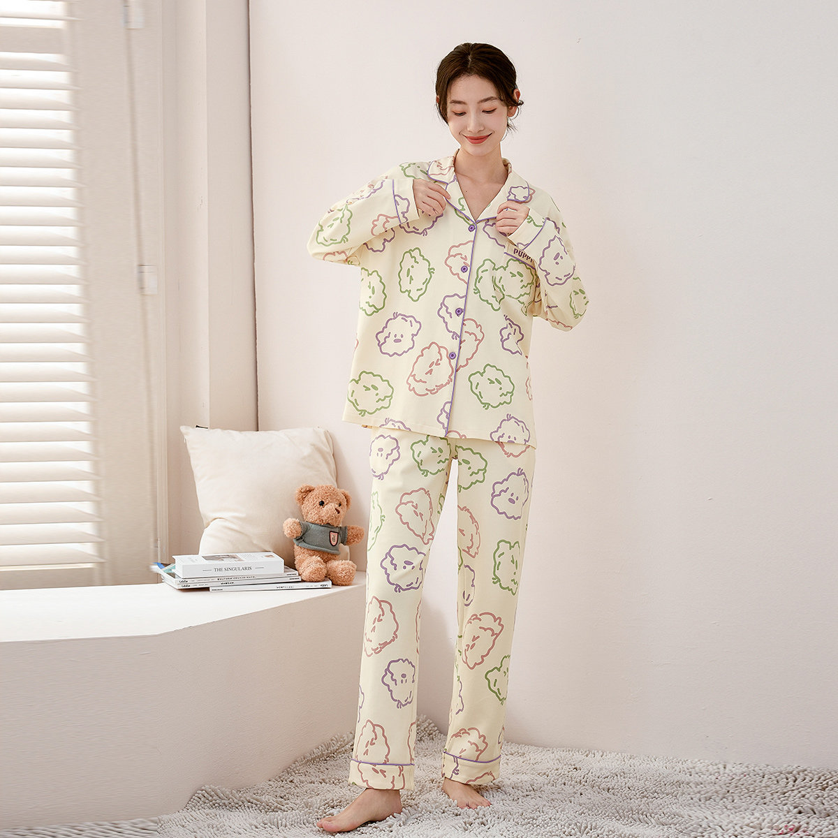  康妮雅睡衣/家居服套装