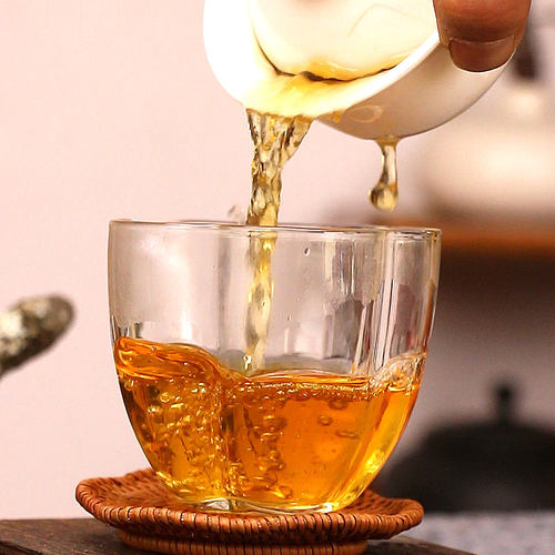 君点2026春茶云南红茶特级大金针滇红茶散茶罐装250g蜜香新茶醇和 - 图2