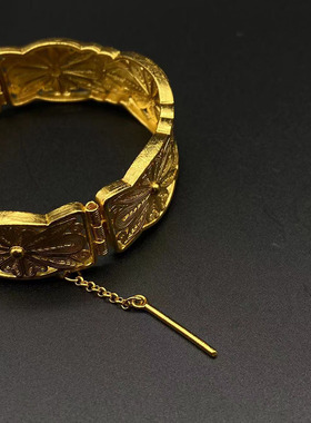 大银家复古款女性足银桑格花手镯