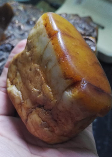 黄油皮真皮新疆和田玉籽料黄玉籽料原石玩料 和田玉黄玉肉石 - 图2