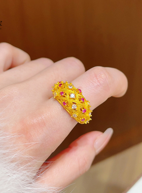 女沙金钻唐彩菱甜甜圈吊坠项链