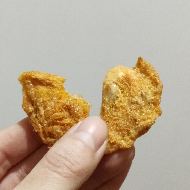 咔嚓鲜虾饼!泰国进口真虾饼冬阴功原味711泰国本土特产零食低脂 - 图1