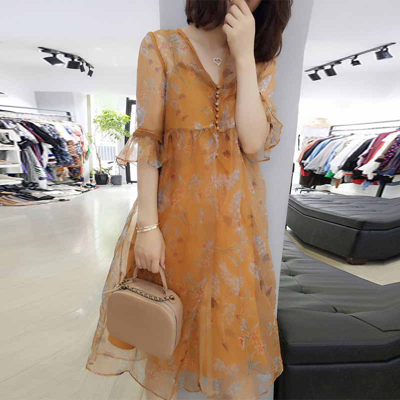 梵莉思小碎花雪纺连衣裙2020 梵莉思女装连衣裙