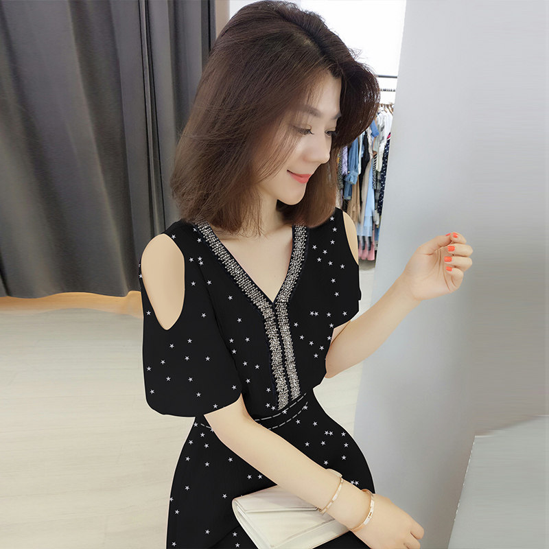  梵莉思女装连衣裙