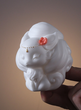 陶瓷九尾狐可爱狐狸陶瓷工艺品动物中式桌面摆件家居饰品德化白瓷