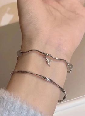 手链月光鱼尾手链女双层叠戴莫比乌斯手镯小众气质百搭个性