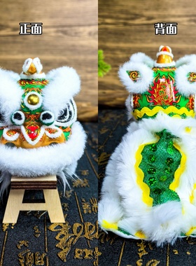 树脂石膏国潮带尾迷你鹤装狮摆件