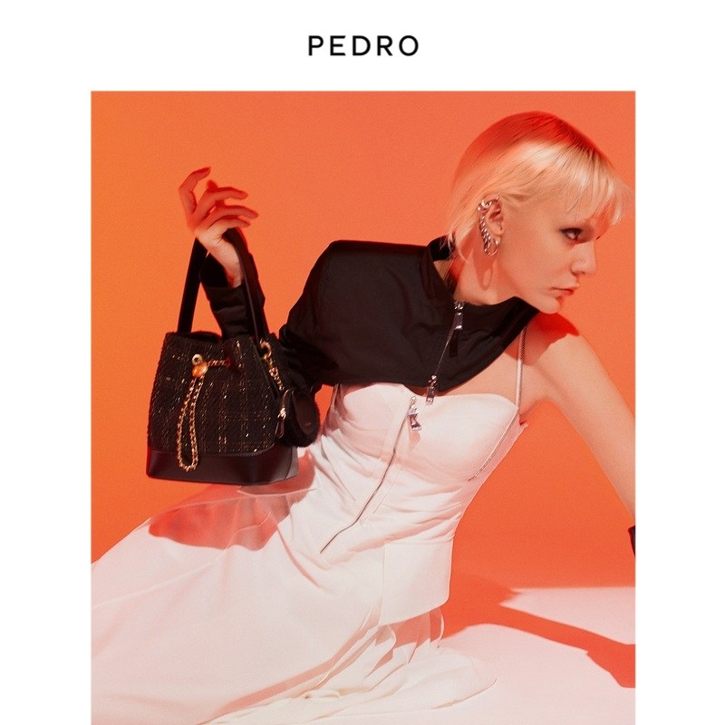 pedro水桶包21冬季新款挂零钱包 PEDRO女士包袋