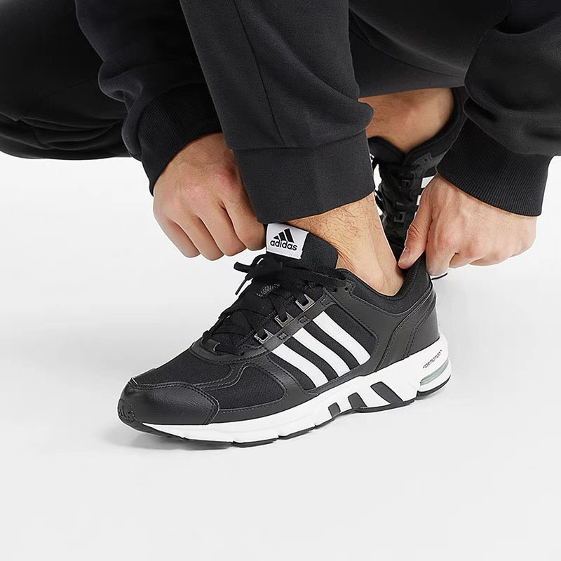 Adidas阿迪达斯Equipment 男女防滑耐磨经典运动跑步鞋HR0671 - 图2