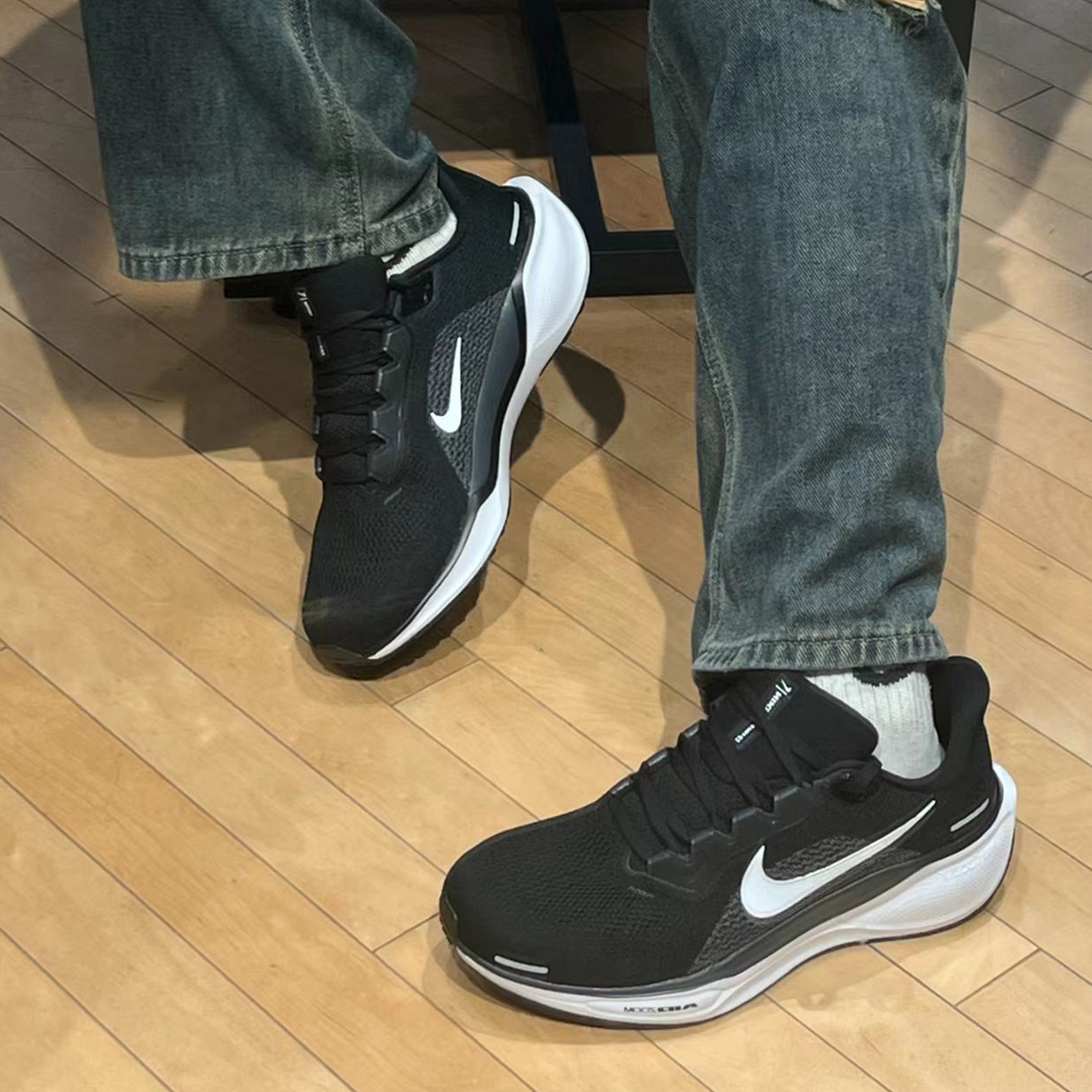 Nike/耐克Air Zoom Pegasus41男子低帮防滑耐磨跑步鞋FN4932-002 - 图1