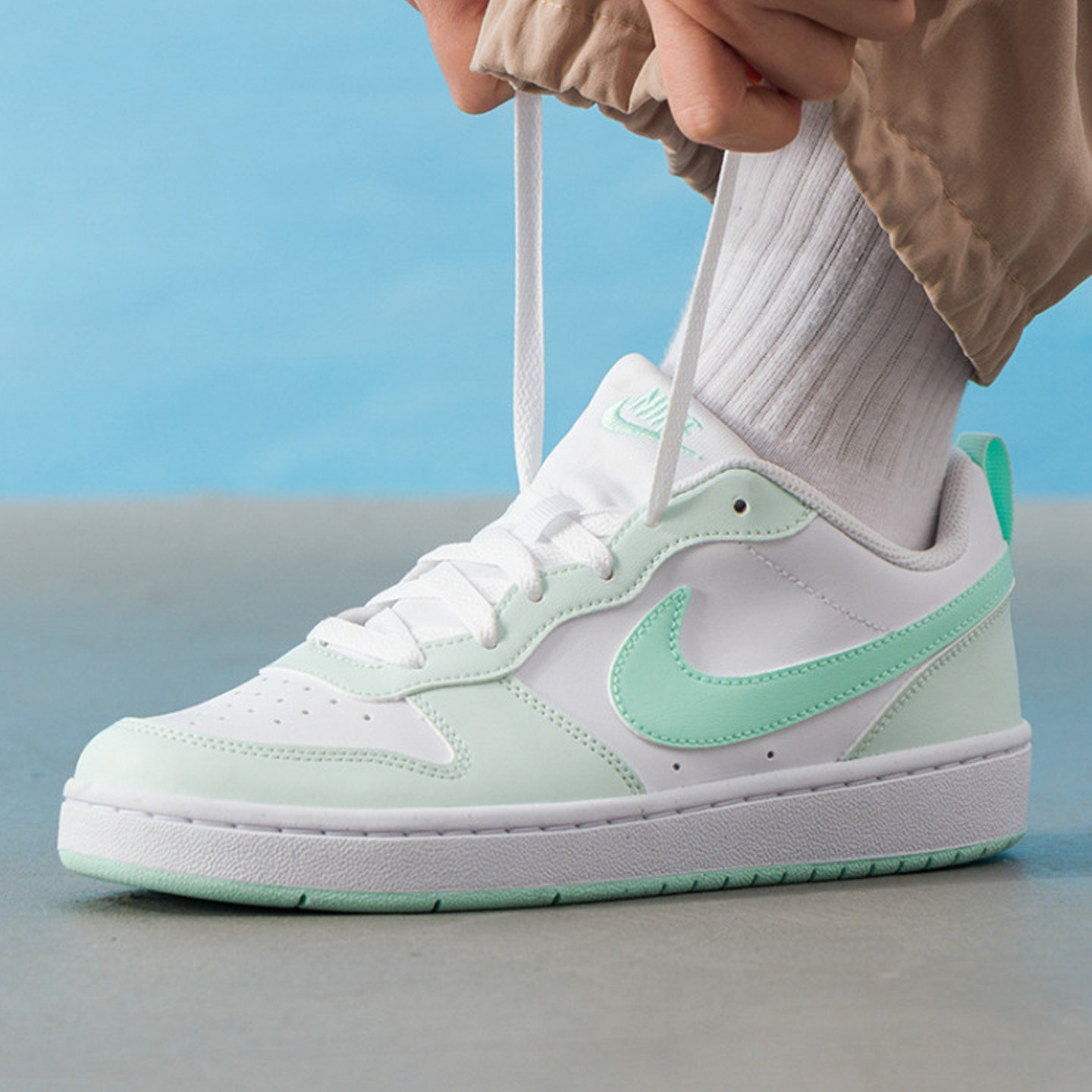 Nike/耐克Court Borough舒适防滑低帮休闲板鞋大童GS款FZ3539-100,淘宝优惠券,粉丝福利购,淘宝优惠卷