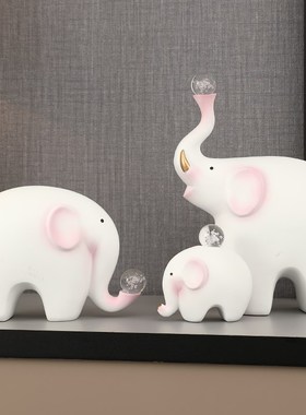 一家四口大象摆件小众高级感客厅C电视柜家居装饰品新房子乔迁礼