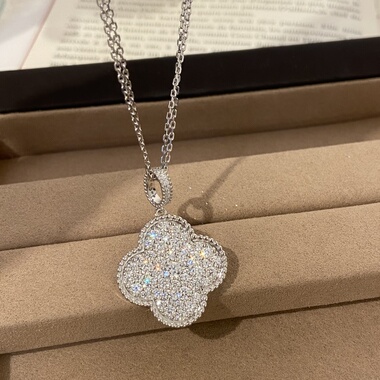 幸运满钻大号四叶草项链