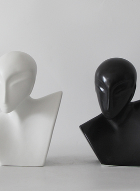 北欧家居客厅酒柜摆设现代电视装饰情侣创意陶瓷茶几桌面人脸摆件