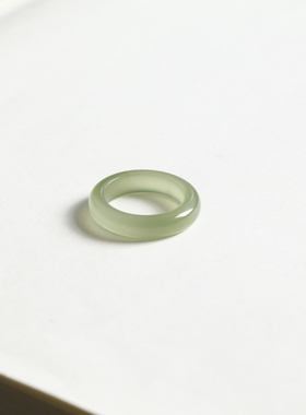 11号戒指 和田玉晴水青白圆弧素圈指环 4576