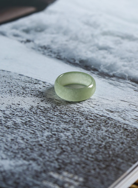 2号戒指 和田玉晴水青白小尺码圆弧素圈指环 尾戒 9126