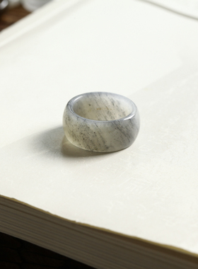 20号戒指 新疆和田玉青花籽料 籽玉轮胎款宽条圆弧指环 6575