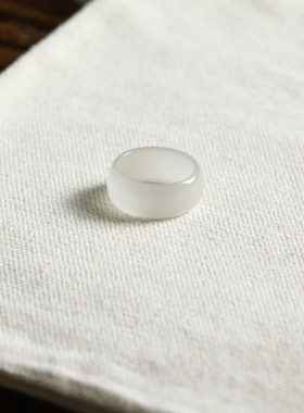 1号戒指 和田玉白玉小尺码薄款圆弧素圈指环 尾戒 6530