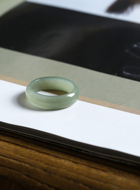 17号戒指 新疆和田玉糖料糖青玉泥鳅背圆弧素圈指环 6742