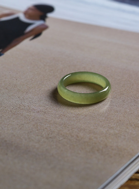 13号戒指 新疆和田玉青黄口窄条泥鳅背薄款素圈指环 9106