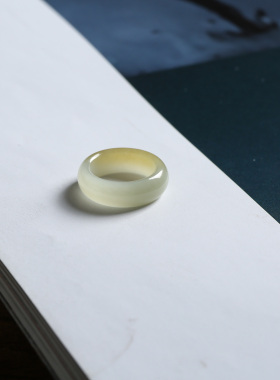 8号戒指 和田玉糖料糖玉小尺码圆弧素圈指环 尾戒 2886