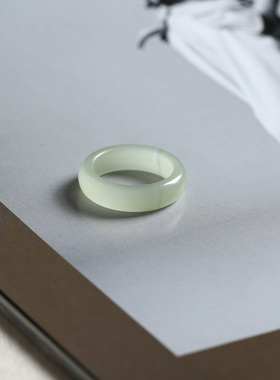 13号戒指 和田玉晴水青白泥鳅背圆弧素圈指环 9163