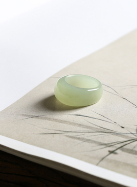 10号戒指 和田玉黄口料青黄口馒头款指环 5120