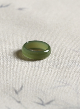 7号戒指 新疆和田玉黄玉青黄口小尺码圆弧素圈指环 尾戒 3236