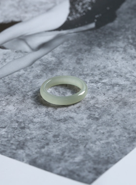 12号戒指 和田玉晴水青白细条素圈指环 2817