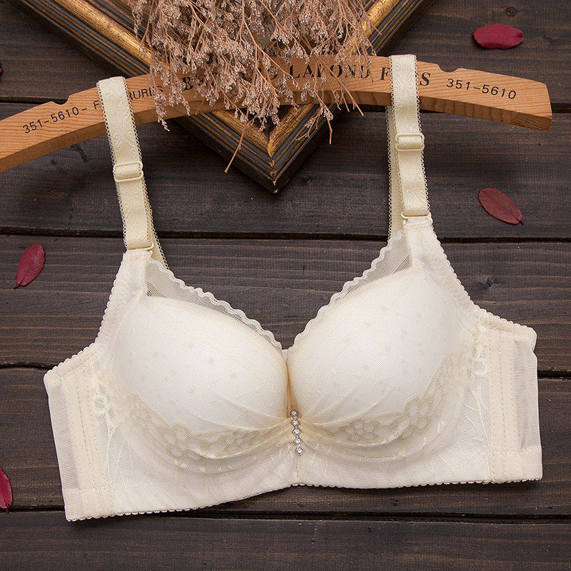 聚拢薄款有钢圈收副乳性感蕾丝文胸 芸媚蝶文胸