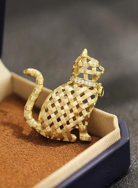 设计感编制金色小猫胸针可爱百搭精致镶钻动物宠物猫咪别针女款