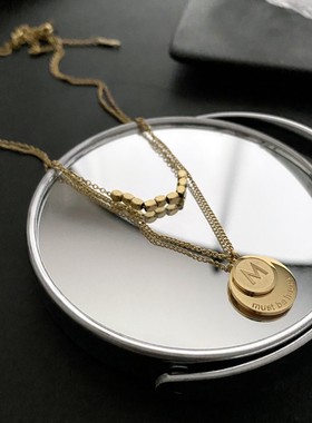 不掉色M字母钛钢项链2025新款网红毛衣链两件套款高级感18k锁骨链