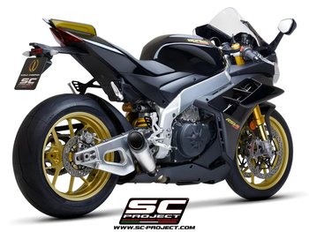 Italian SC Aprilia RSV4 ໂລຫະປະສົມ titanium S1 ສ່ວນຫາງດັດແກ້ດ້ວຍທໍ່ລະບາຍອາກາດເສັ້ນໄຍກາກບອນ TuonoV4