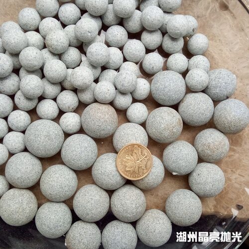 碳化硅磨料斜三角抛磨块金属去毛刺耐磨碳化硅圆球倒角磨料粗磨料 - 图1