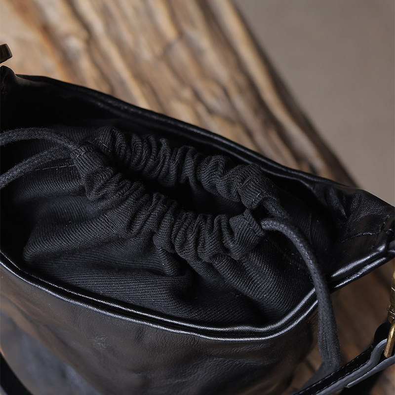 慢慢变蓝原创头层牛皮水桶包文艺复古单肩包斜挎水桶菜篮子带抽绳,淘宝优惠券,粉丝福利购,淘宝优惠卷