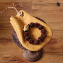 ITOHOSUE handmade American HORWEEN ultra soft thick cow leather retro tobacco bucket bungalow to play cashier bag