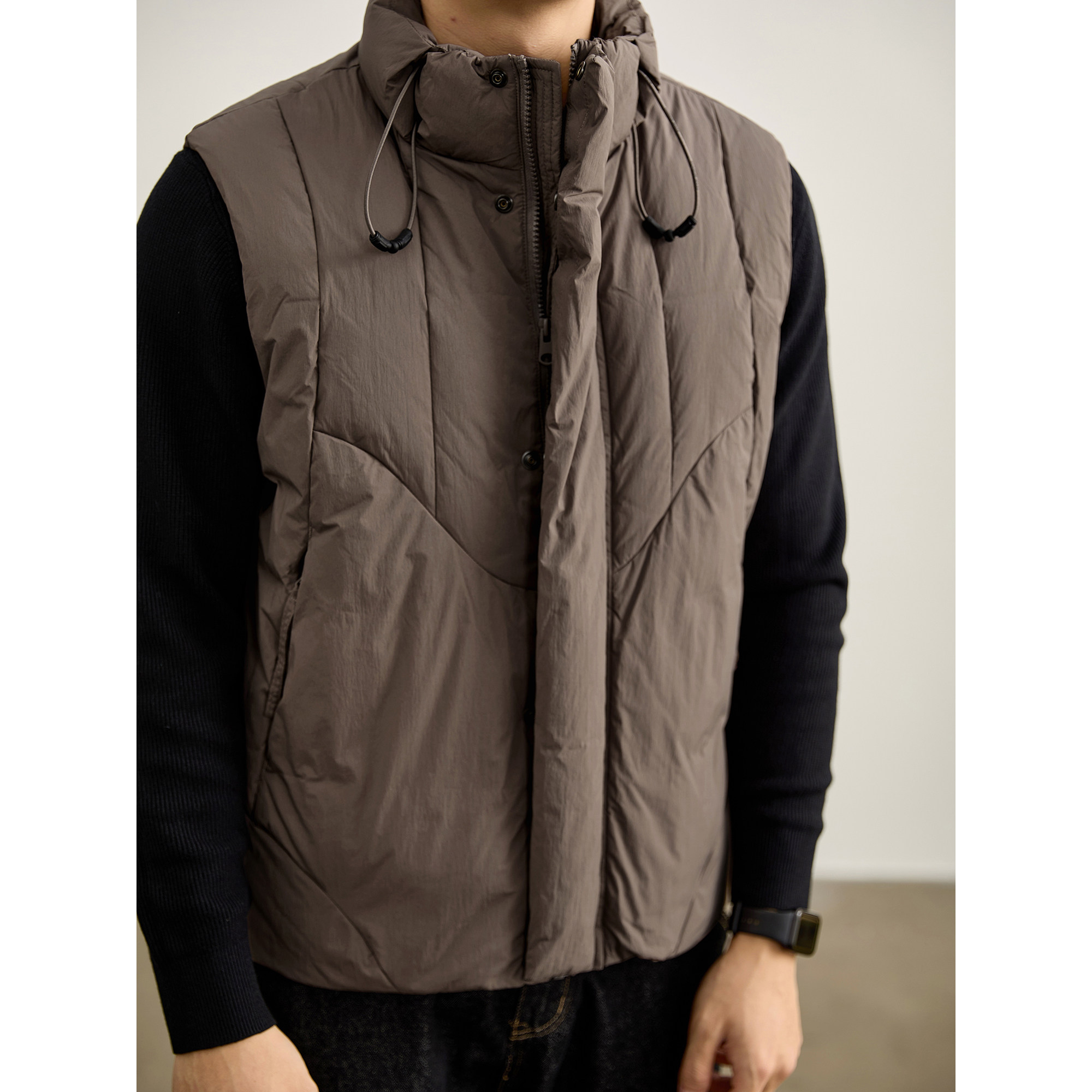 特价 户外机能风抽绳领口工装羽绒马甲男冬防风保暖鸭绒无袖外套,淘宝优惠券,粉丝福利购,淘宝优惠卷