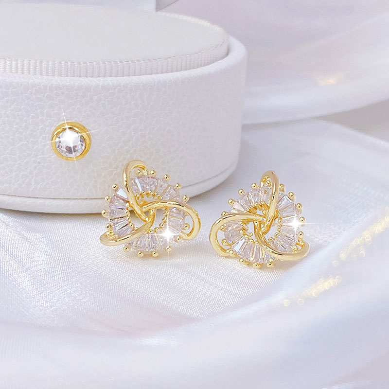 14k Real Gold Fashion Hollow Out Fine Rhinestone Earrings Ge - 图1